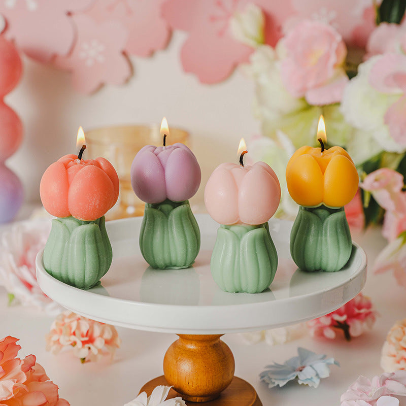 Tulip Bud Scented Candle, Holiday Ornament– Christmas Decoration Gift