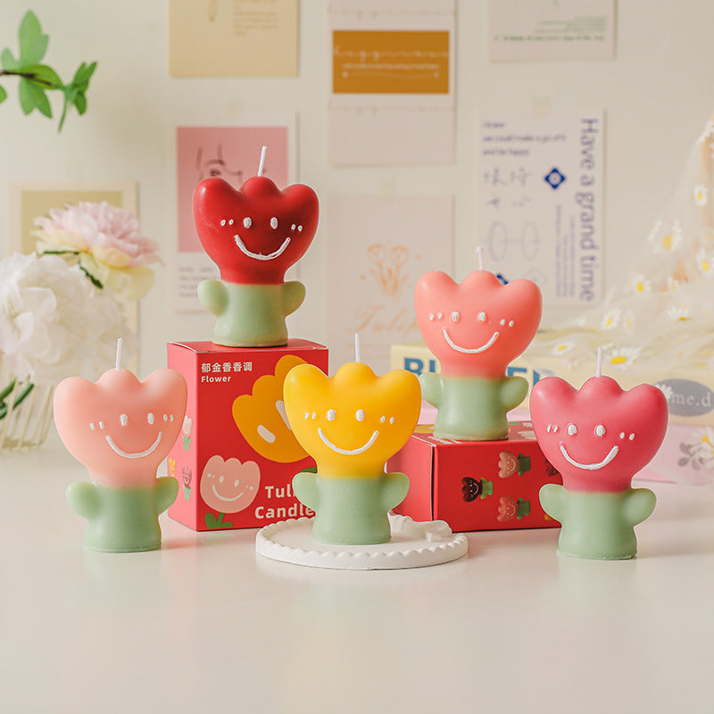 Smile Tulip Scented Candle, Holiday Ornament– Christmas Decoration Gift