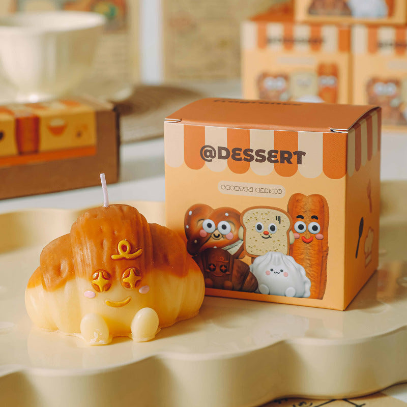 Baked Bread Scented Candle, Holiday Ornament– Christmas Decoration Gift